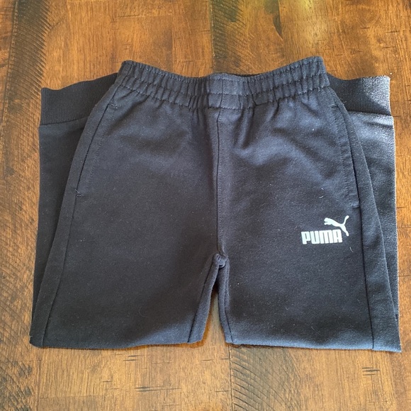 Puma Joggers - Picture 4 of 8